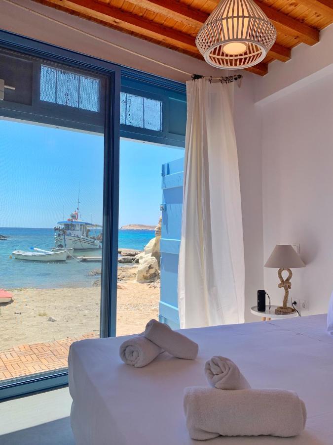 The Elephant Beach House Kímolos 외부 사진